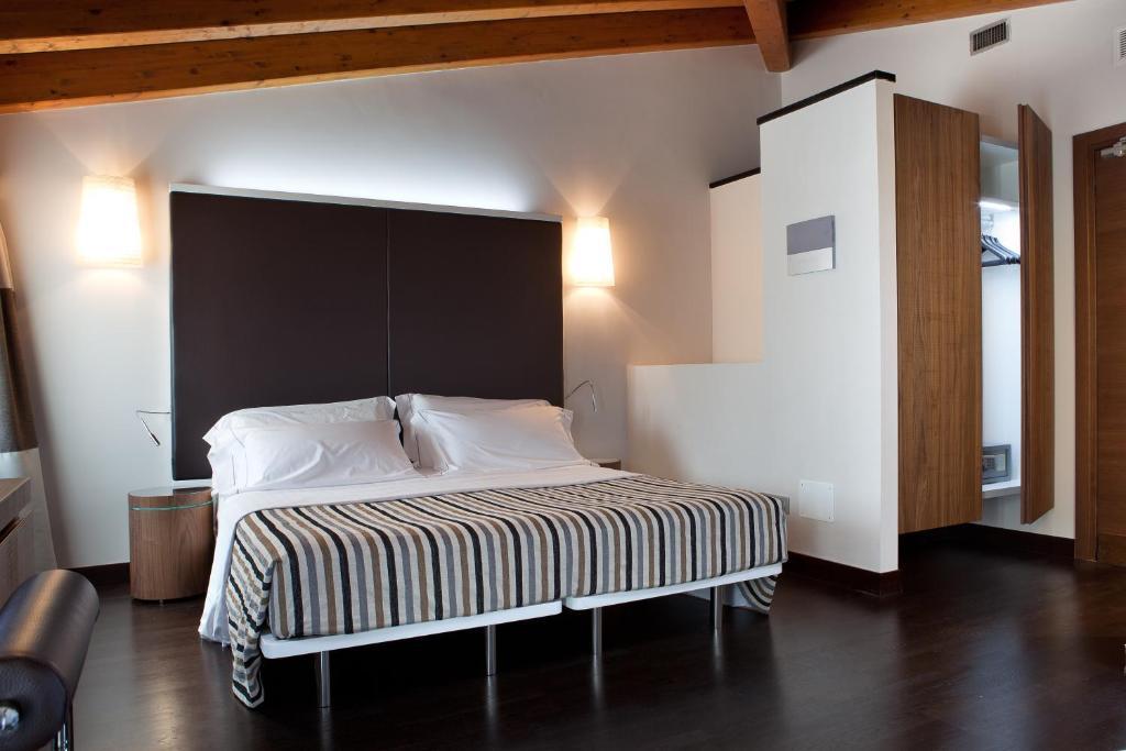 Best Western Plus Hotel De Capuleti Verona Bagian luar foto